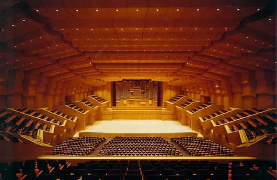 Photo credits Karamanian©